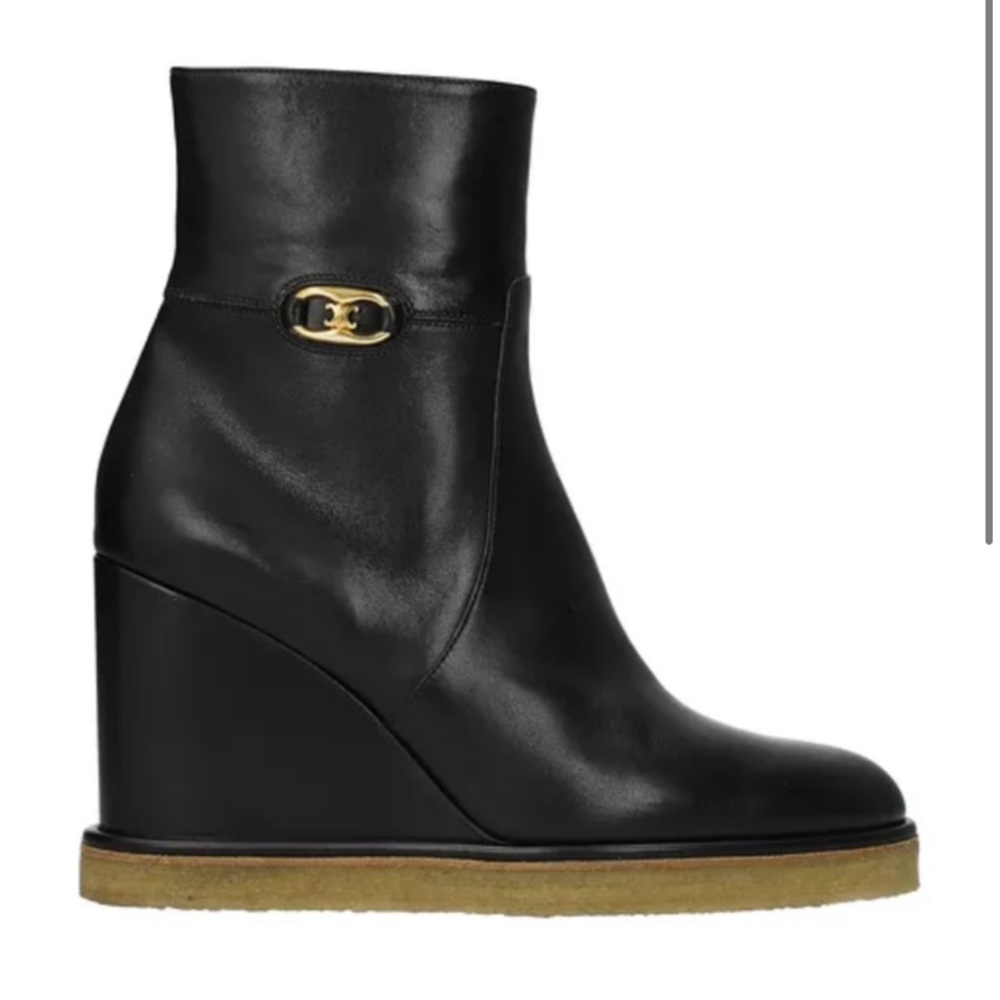 Brand new authentic Celine Boots - size 39 - Picture 1 of 10